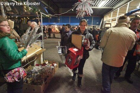 06-12-2012_kerstmarkt_stichting_kringloop_nw_veerallee_04.jpg